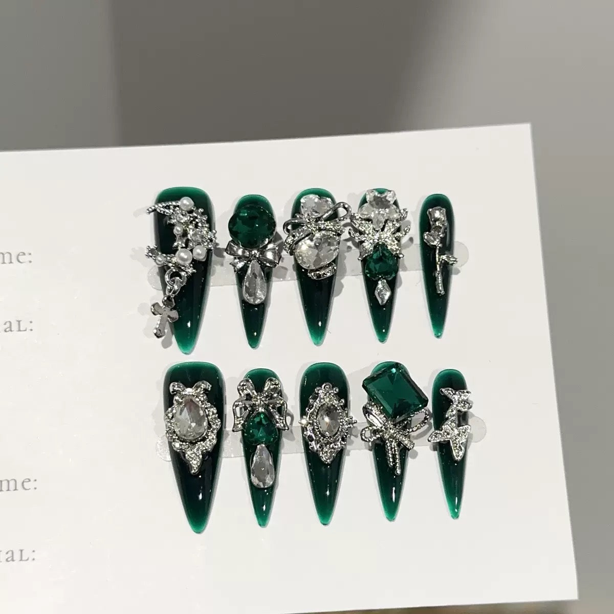 Dark Green Press On Nails